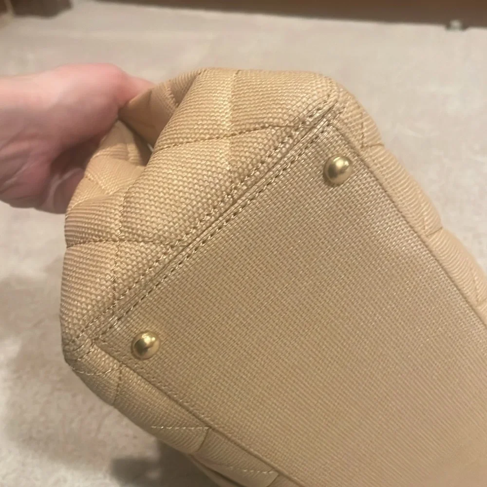 CHANEL feminine practical